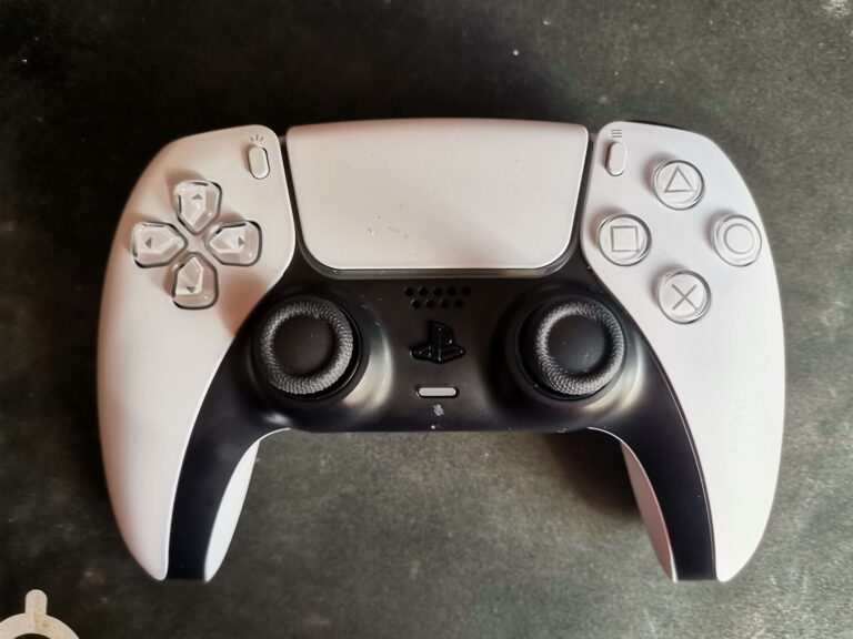 Is the PS5 Dualsense Edge Controller Worth It
